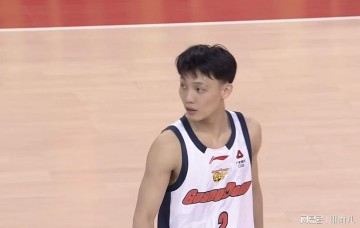 澳洲幸运彩10-终于来了！广东队迎来“新锋线王炸”，朱芳雨拒绝更换外援？
